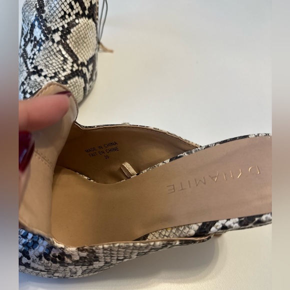 Dynamite leather snakeskin mules Size 8,5 - Picture 2 of 6